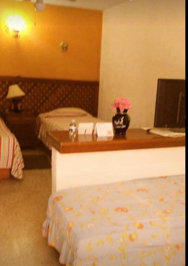 Hotel Calendas 萨利纳克鲁斯 外观 照片